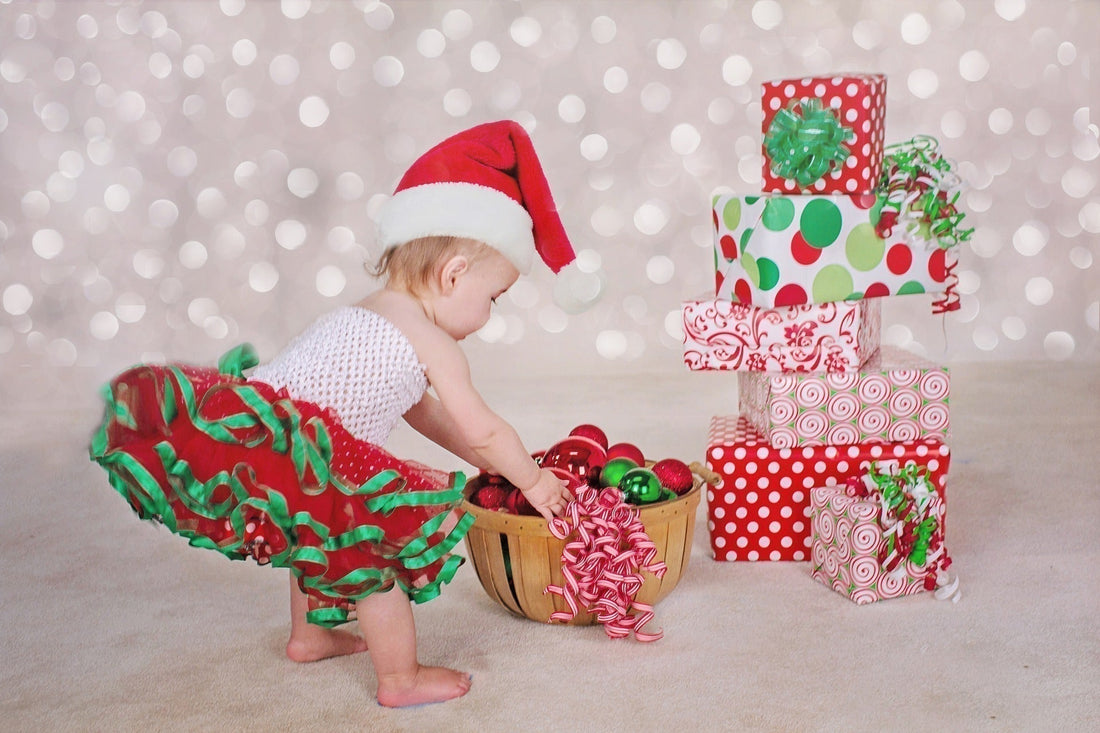 Propozycje rozwojowych prezentów świątecznych dla dzieci od urodzenia do 5 lat (2024)